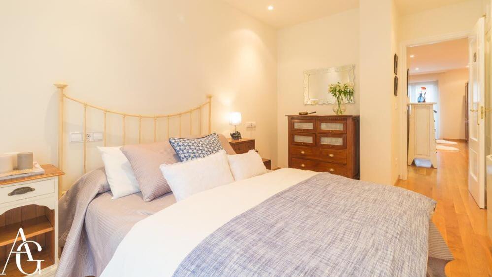 Apartamento Plaza De Espana Ribadeo Extérieur photo